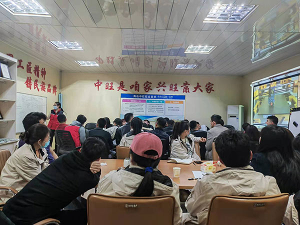 公司銷售業(yè)務(wù)團隊開展專題培訓(xùn)